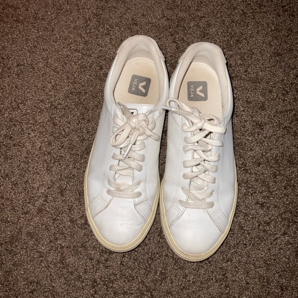 White VEJA tennis shoes